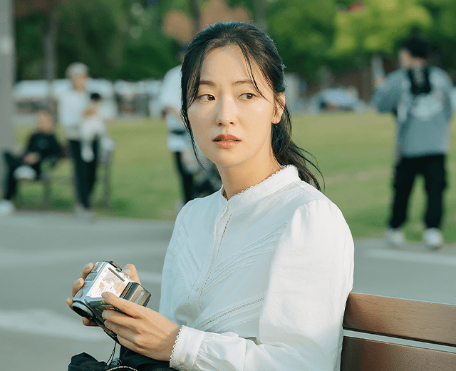 전여빈
