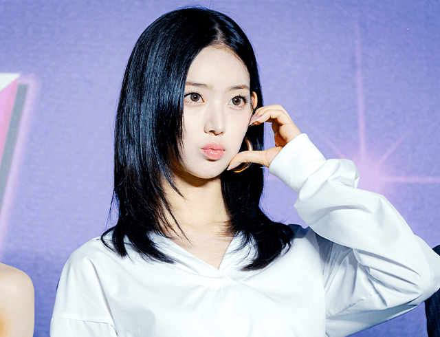 [블루카펫 비하인드] 키키 (KiiiKiii)