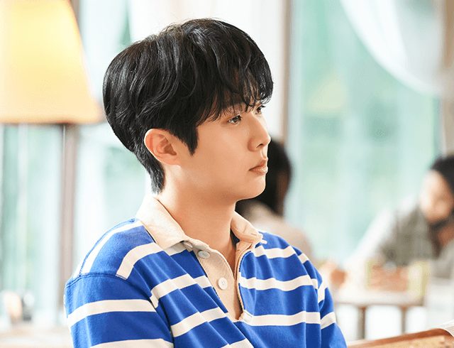 ‘세상 무관심+시크’ 최우식X ‘촉촉+간절’ 정소민, 극과 극 눈빛! 무슨 일?