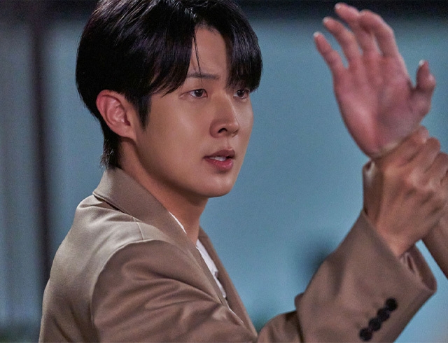 [9회 프리뷰] 최우식, 서범준 제압! 일촉즉발 긴장감 폭발