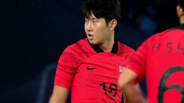 적극적인 수비가담, 위험한 상황 막아내는 이강인 [대한민국 vs 우즈베키스탄]