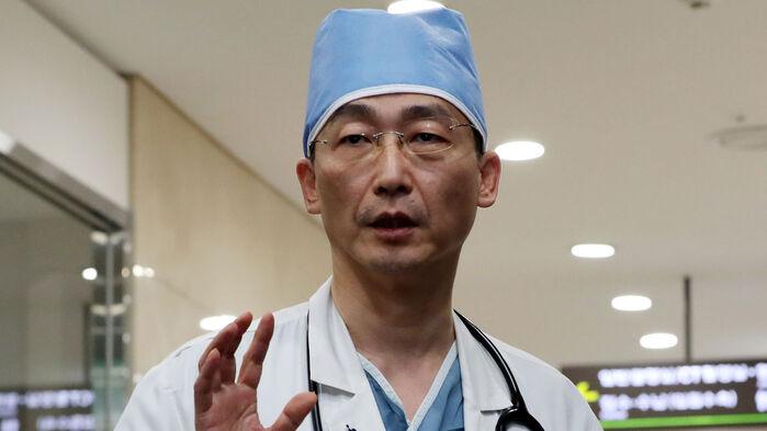 "이국종을 보건복지부 장관으로"…의사들이 추천한 이유