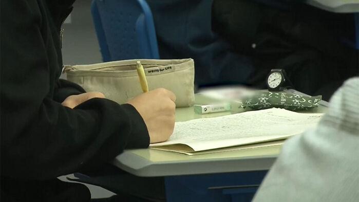 수능 앞둔 수험생들에 "먹어봐"…"절대 구매하지 마" 경고