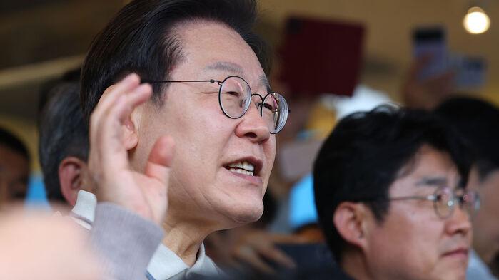 이재명 "사법부 믿지만…총구 우릴 향해 난사하면 고쳐야"