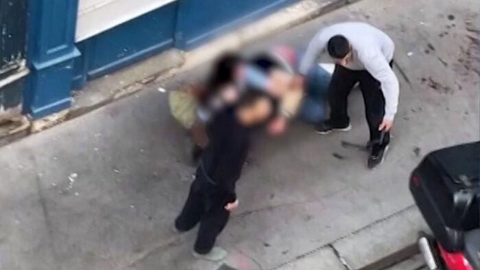 대낮 도심서 무슨 일…몸 붙잡힌 30대 여성 비명 지르며 몸부림
