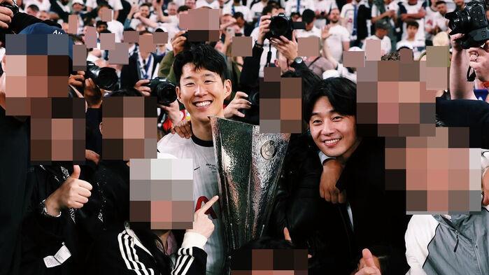 우승컵 든 손흥민…그 옆에 등장한 뜻밖의 '한국인 배우'