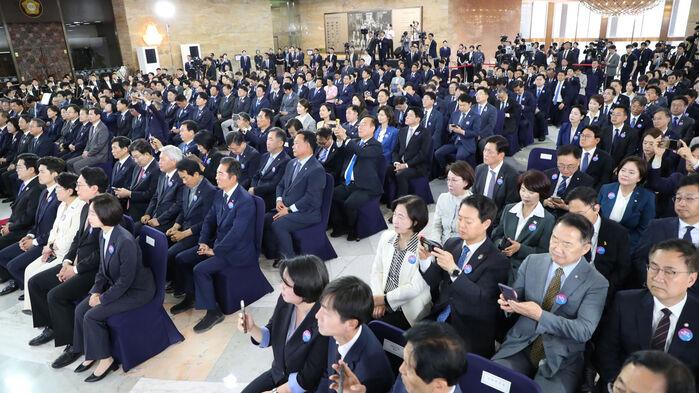 육해공 각군 총장, 이재명 대통령 취임선서 초청 명단서 빠져