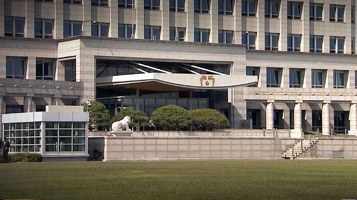 "대통령이 만나 주면 중단"…"입장 들어 보겠다"