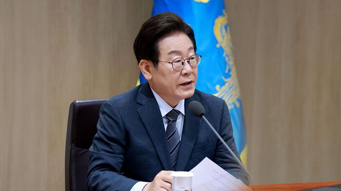 "부채질에 세상 뒤집어져"…해양수산부 연내 이전 지시