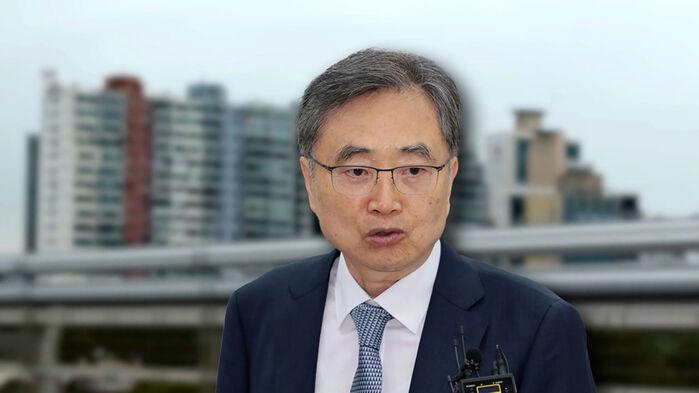 [단독] '대여'라던 조현 후보자 하루 만에…"아들 집 살 때 7억 증여"