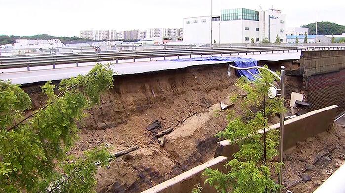 [단독] 3주 전에도 민원…"옹벽이 배 나온 듯 볼록"