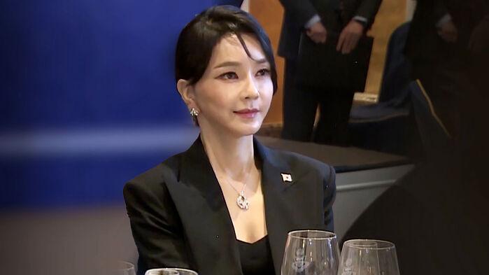 '초고가' 목걸이…김 여사 측 "모조품, 직접 샀다"