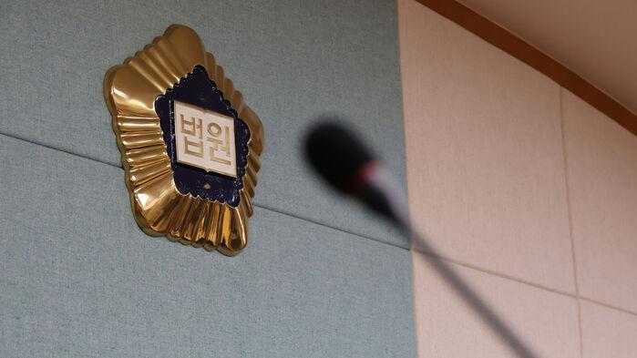 "영생하는 부자로" 30억 뜯고…사이비교주 진술에 난장판