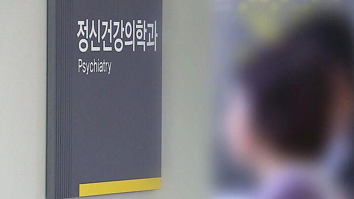 40대 사망 원인 1위 자살…치료제는 그림의 떡? [이과적 사고]