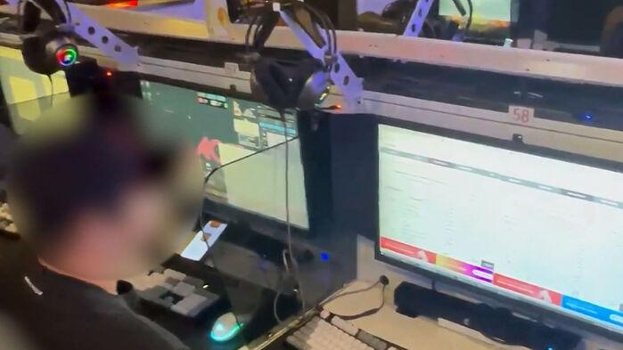 PC방서 대놓고 왔다갔다…야구표 1만 장 싹쓸이