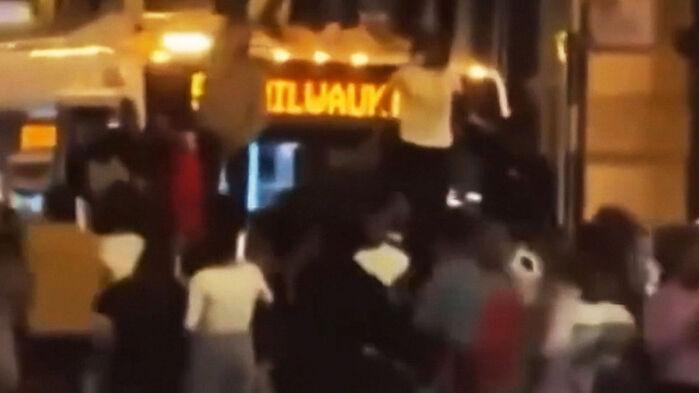 10대 소년 결국 숨졌다…"모이자" 죽음 부른 SNS 유행