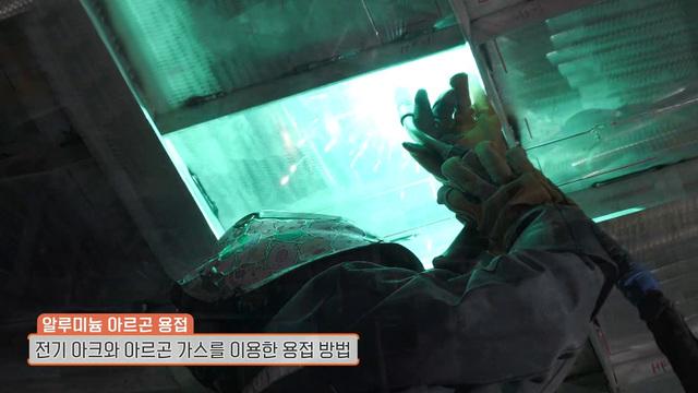 불꽃 앞, 한계란 없다! 특수 용접사