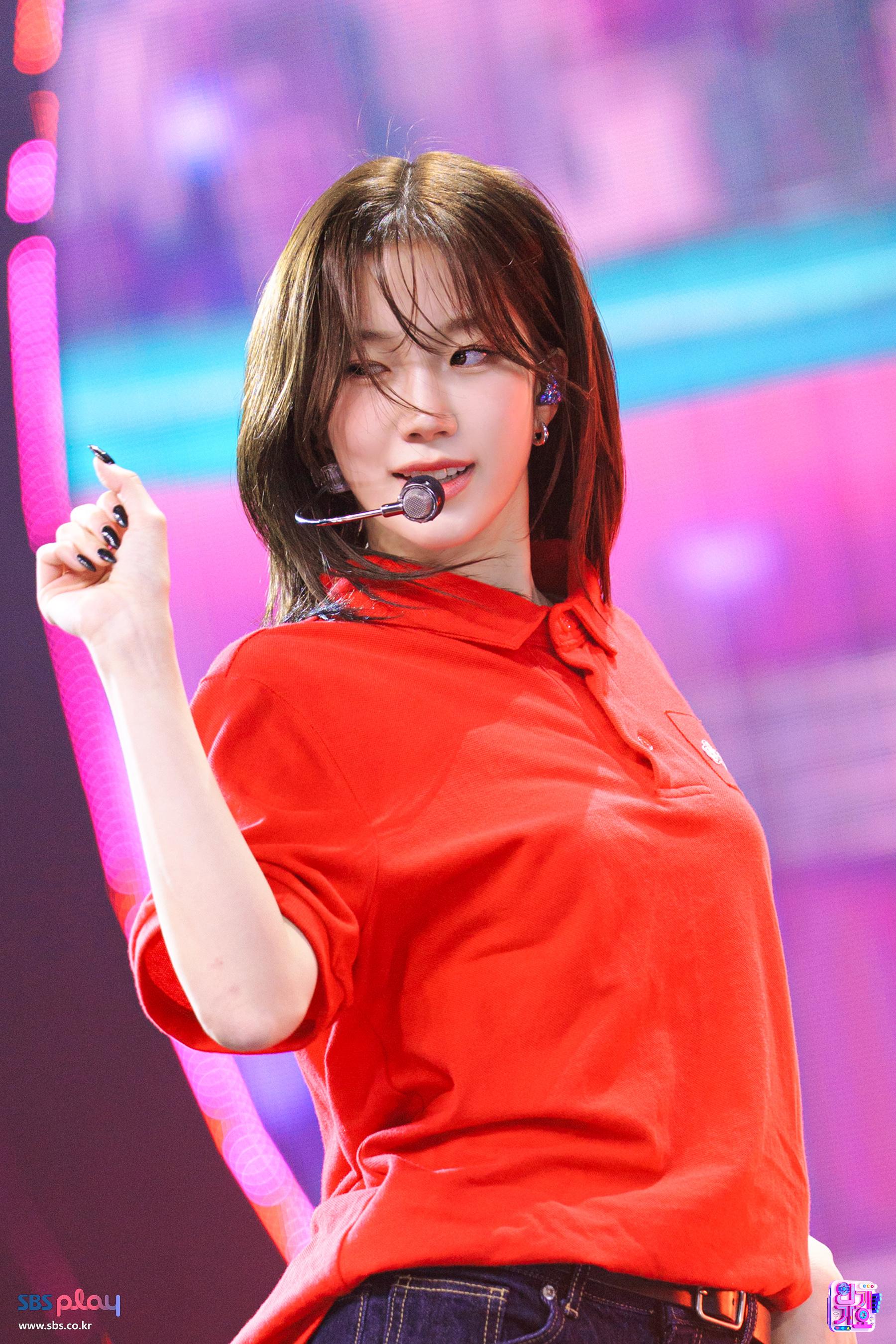 [현장포토] 퍼포먼스 맛집! LE SSERAFIM (1)