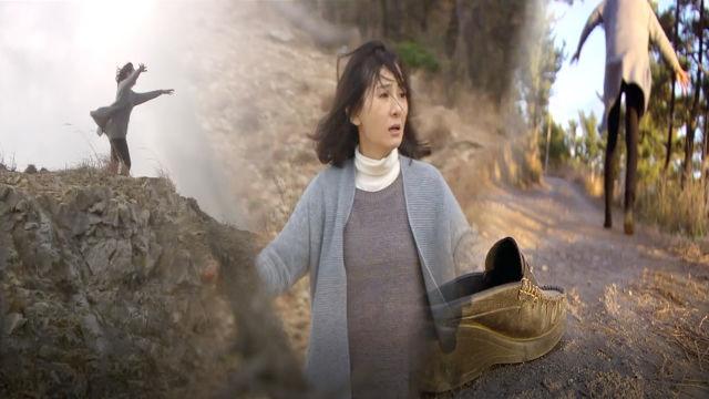 채시라, “엄마가 미안해” 바닷속으로 풍덩