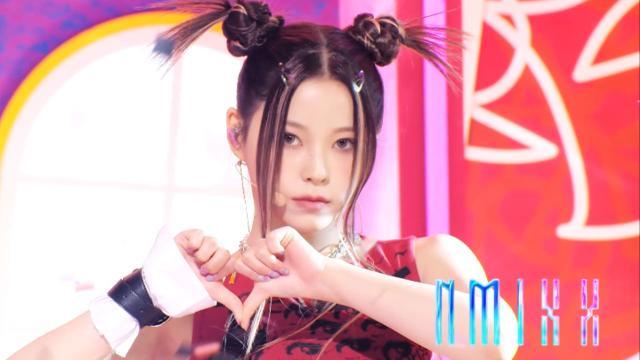 NMIXX - Love Me Like This | SBS 230326 방송